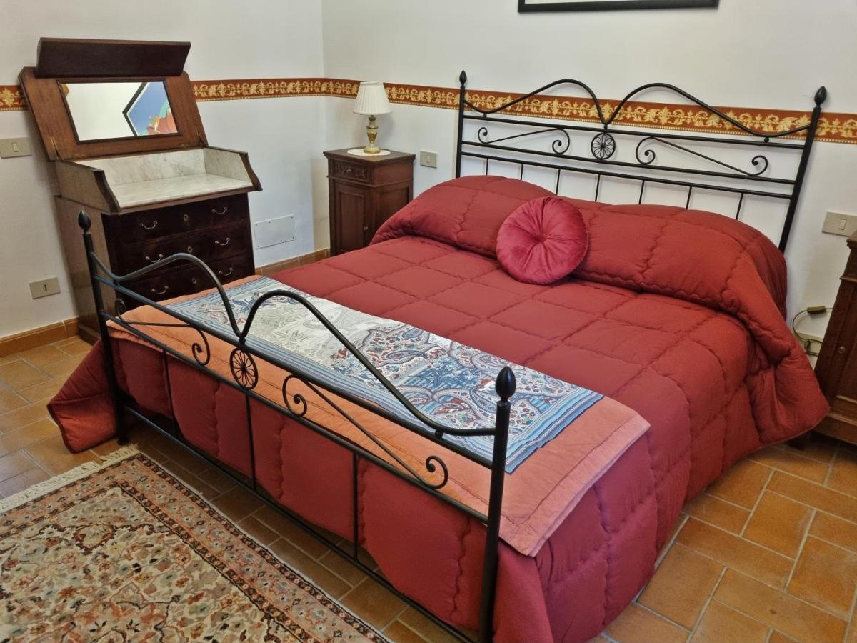 Casa Vacanze Nives 투스카니아 외부 사진